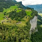 Cozy With Terrace Bbq Mountain View Ferienhaus Brienz (Bern)