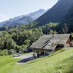 Ferienhaus Cozy With Terrace Bbq Mountain View