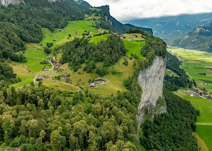 Cozy With Terrace Bbq Mountain View Ferienhaus Brienz (Bern)